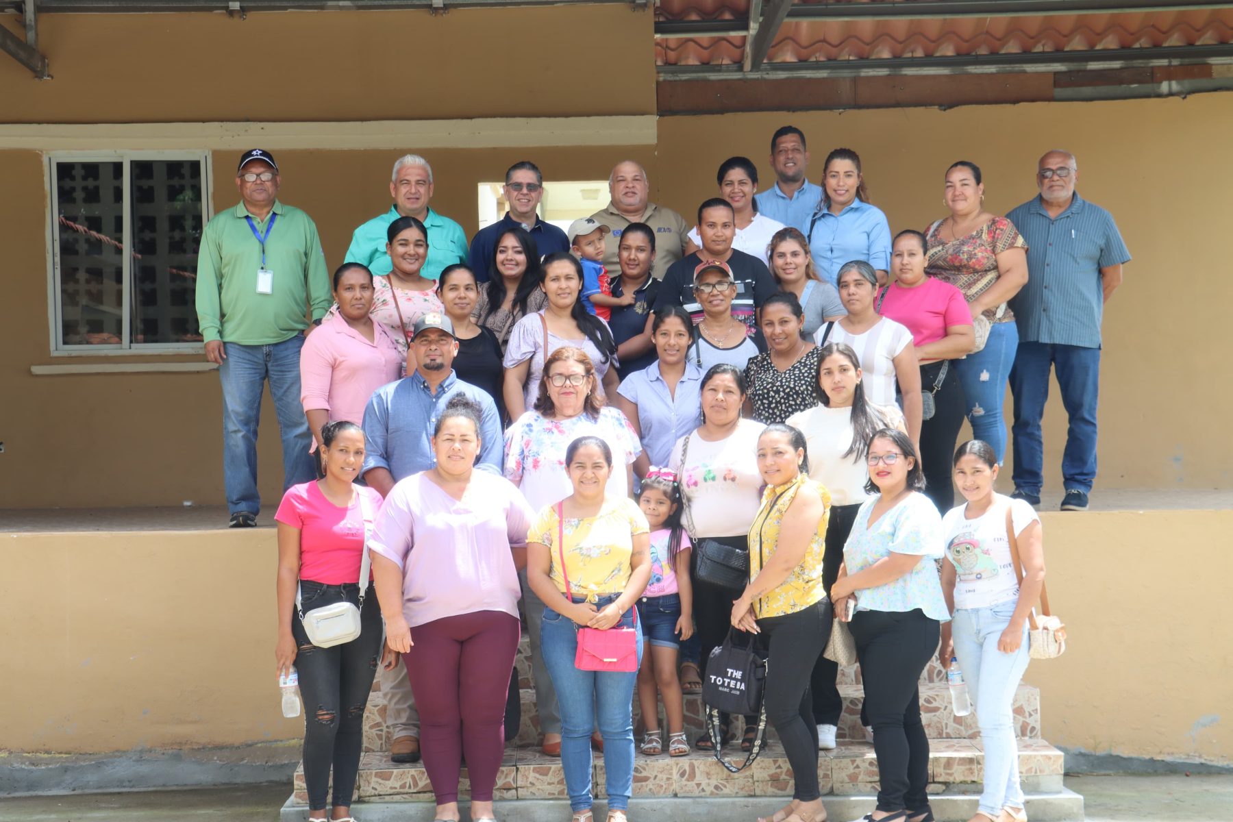 Mujeres de Calobre
